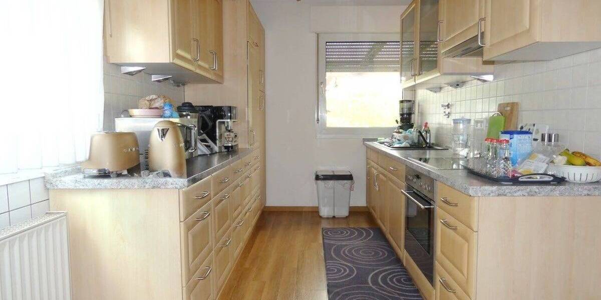 PROVISIONSFREI FÜR KÄUFER !!! - Geräumiges 2-Generationenhaus in ME - WEST !! 7 zimmer