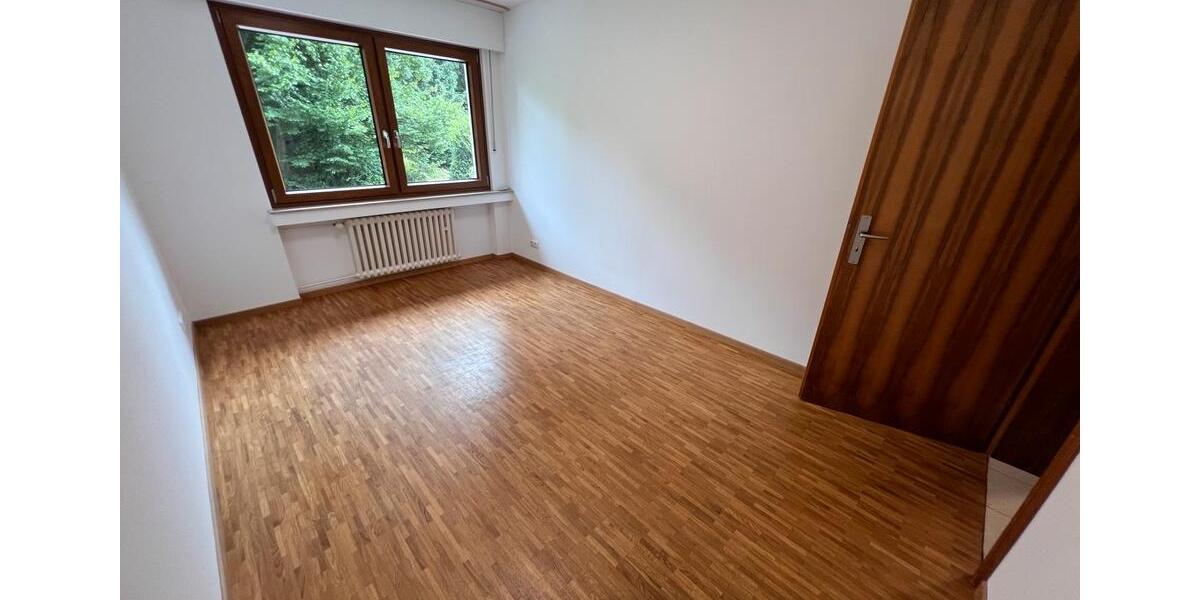Reihenhaus Mülheim an der Ruhr Mellinghofen - 9 Zimmer, 248 m&sup2;, 698.000&euro; | Angebot:24611100