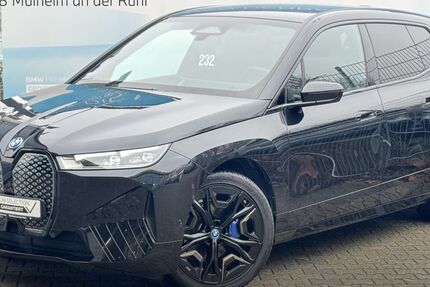 BMW iX 21.877 km 51.880 &euro; Mülheim an der Ruhr 45478