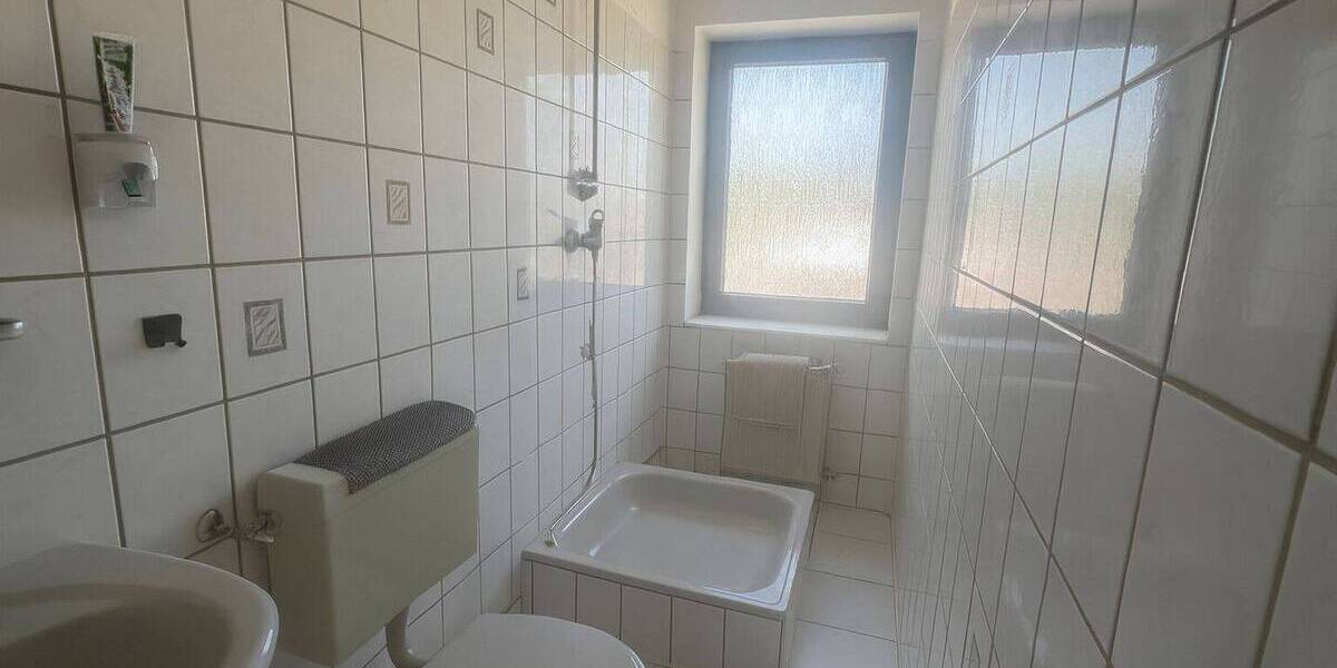 Mehrfamilienhaus, Wohnhaus Ratingen West - 6 Zimmer, 176 m&sup2;, 719.000&euro; | Angebot:24035642