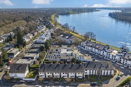 Charmantes Split-Level-Reihenendhaus in unmittelbarer Rheinnähe im Herzen von Düsseldorf-Benrath - Haus Düsseldorf Stadtbezirk 9 | Angebot:27007603