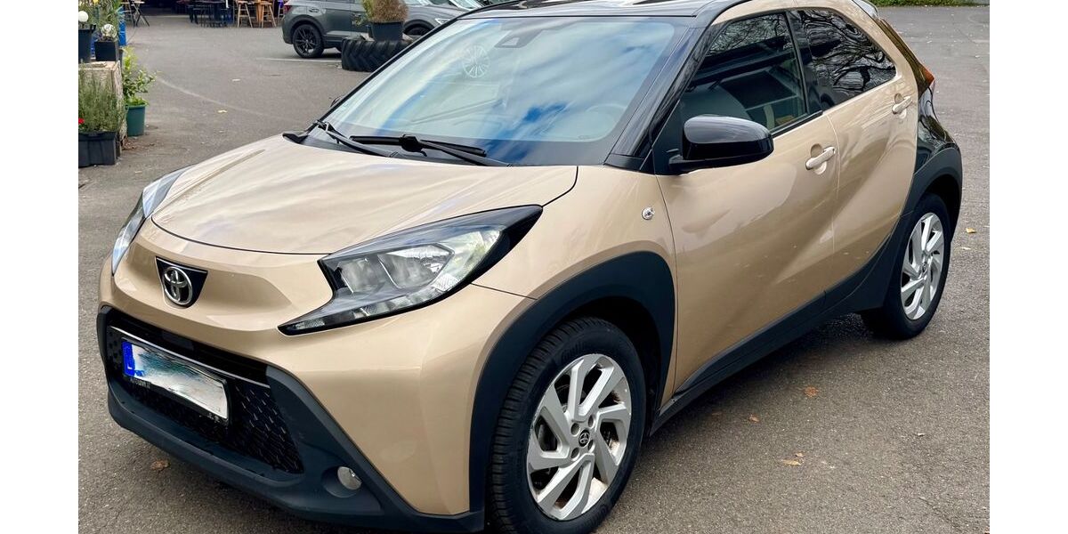 Toyota Aygo (X) 84.895 km 13.399 &euro; Düsseldorf 40589