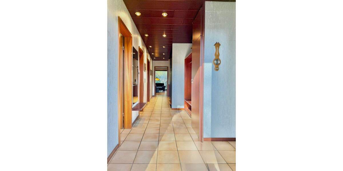 Mehrfamilienhaus, Wohnhaus Duisburg Hochemmerich - 4 Zimmer, 99 m&sup2;, 295.000&euro; | Angebot:25629847