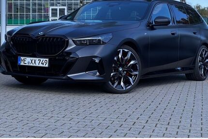 BMW 520 10.900 km 67.900 € Velbert 42549