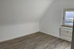 Dachgeschoßwohnung Gelsenkirchen Gelsenkirchen-Mitte - 3 Zimmer, 54 m&sup2;, 409&euro; | Angebot:26180111