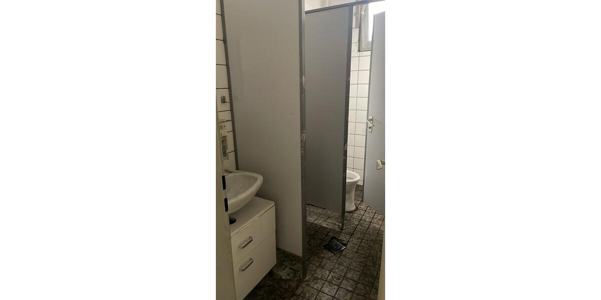 Gewerbeobjekt Essen Stadtbezirk V - 1.800&euro; | Angebot:26408698