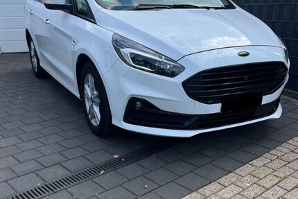 Ford S-Max 144.300 km 16.950 &euro; Moers 47441