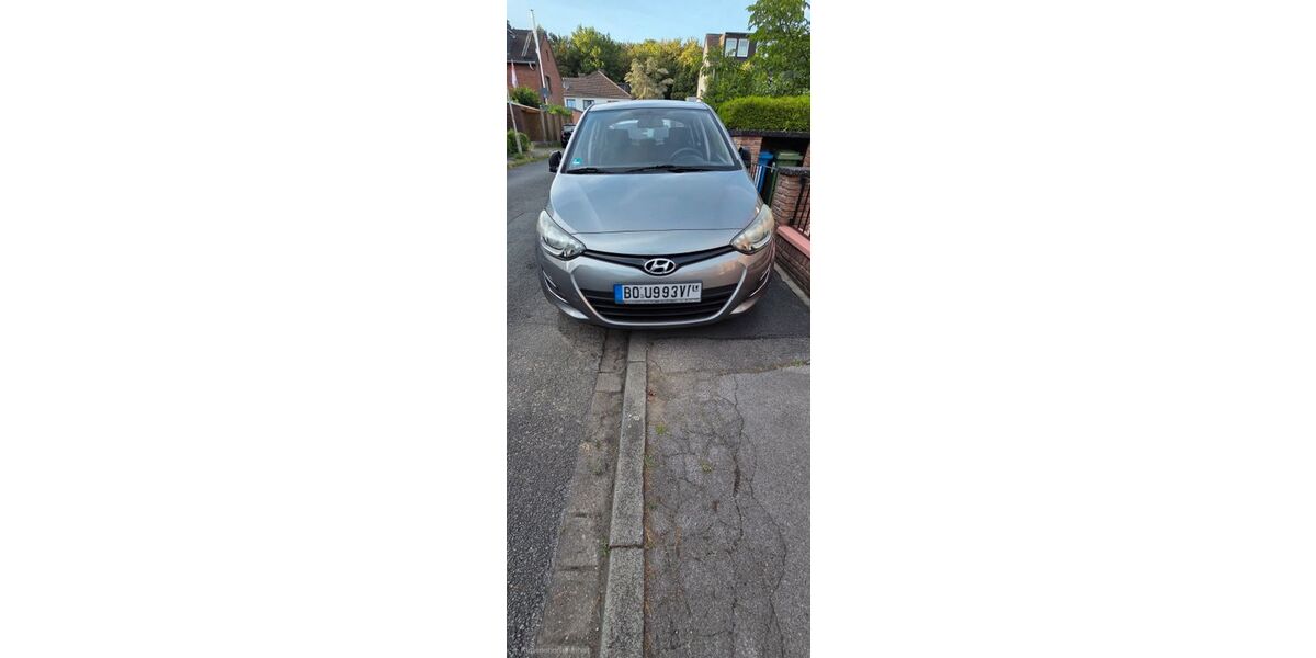 Hyundai i20 35.000 km 3.400 &euro; Oberhausen 46117