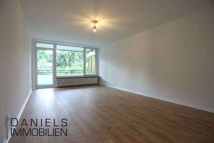 Wohnung Düsseldorf Vennhausen - 3 Zimmer, 88 m&sup2;, 1.170&euro; | Angebot:26422430