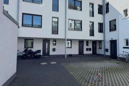Haus Düsseldorf Flingern Süd - 6 Zimmer, 150 m&sup2;, 2.950&euro; | Angebot:26872007