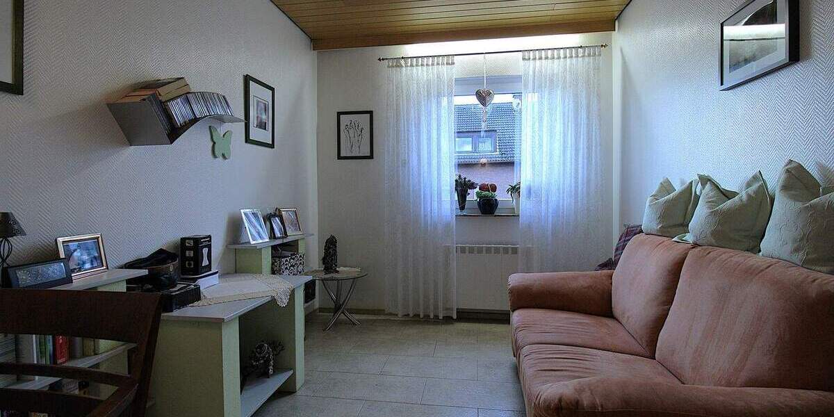 Mehrfamilienhaus, Wohnhaus Gladbeck Zweckel - 6 Zimmer, 150 m&sup2;, 385.000&euro; | Angebot:25247531