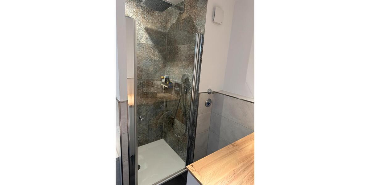 Eigentumswohnung, liebevoll saniert 2 zimmer