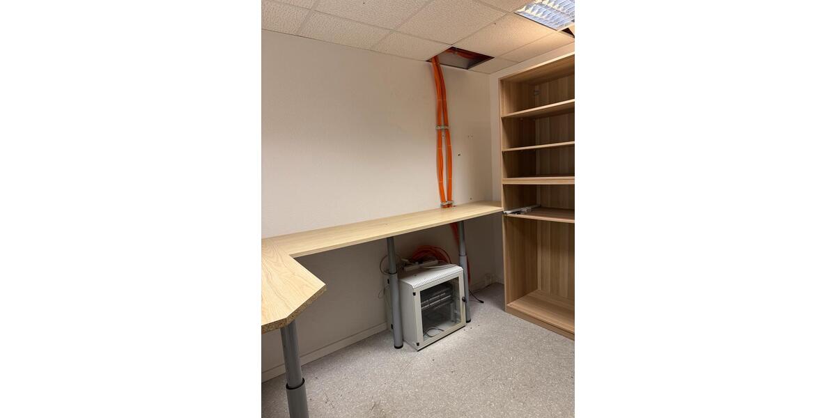 Bürofläche | 161 m² | M2 Gewerbegebiet zimmer