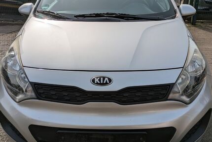 Kia Rio 176.000 km 3.499 &euro; Essen 45359