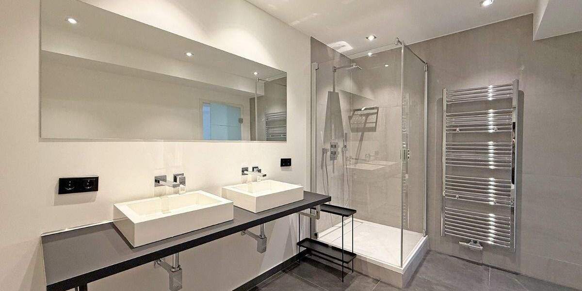 Etagenwohnung Düsseldorf Oberkassel - 2 Zimmer, 82 m&sup2;, 1.790&euro; | Angebot:24713021