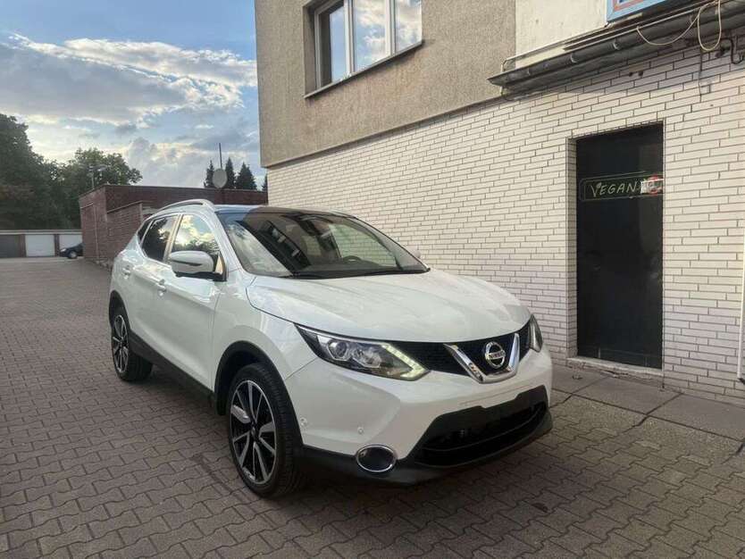 Nissan Qashqai 94.000 km 13.500 € Essen 45143