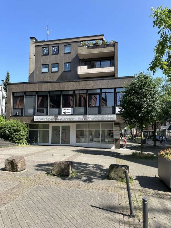 Einzelhandel in Bochum 910 € 109 m²