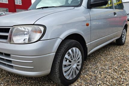 Daihatsu Cuore 50.000 km 2.680 &euro; Rheinberg 47495