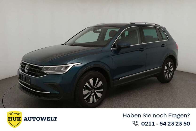 VW Tiguan 35.290 km 31.460 € Düsseldorf 40599