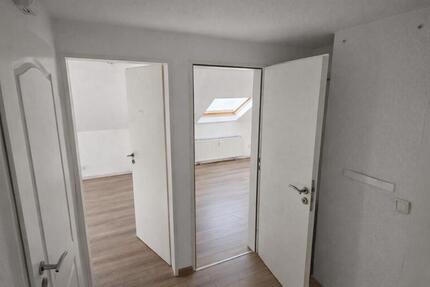 Wohnung Voerde (Niederrhein) - 2 Zimmer, 55 m&sup2;, 550&euro; | Angebot:25397383