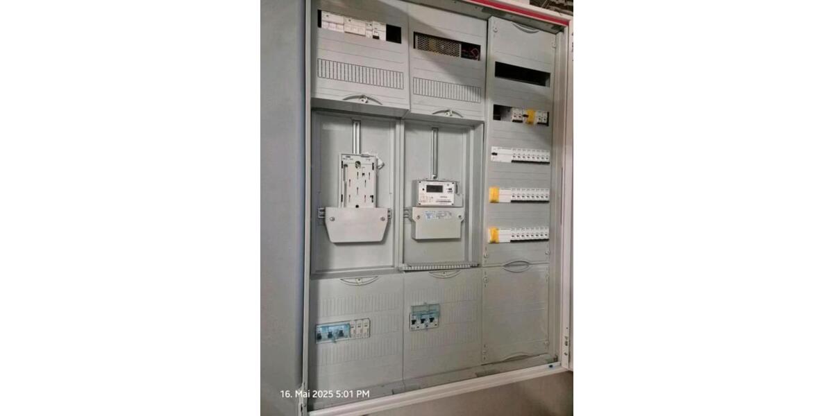 Modernisiertes Split-Level-Haus in Bochum-Höntrop von Privat 5.5 zimmer