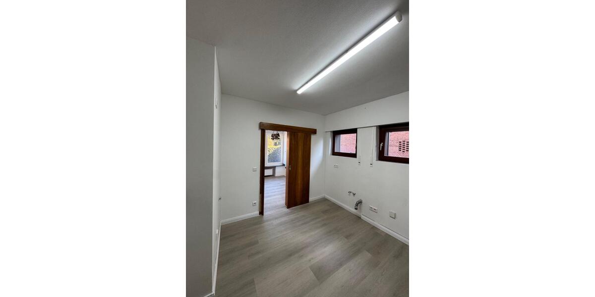 Doppelhaushälfte Oberhausen Schmachtendorf - 5 Zimmer, 120 m&sup2;, 1.590&euro; | Angebot:25261327