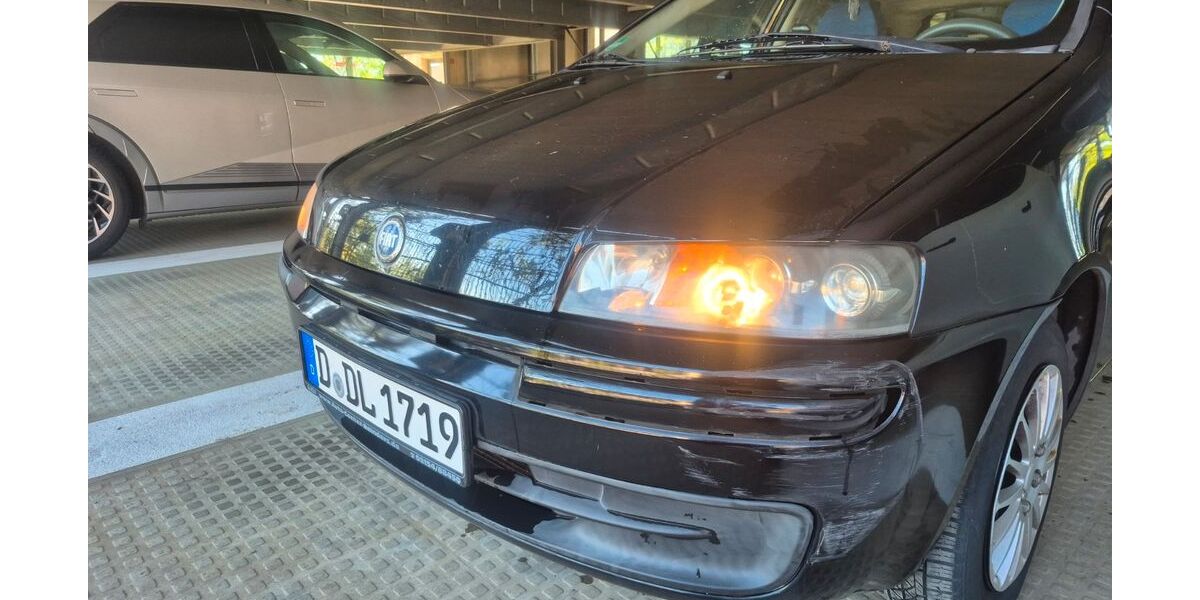 Fiat Punto 79.400 km 1.200 &euro; Dusseldorf 40625