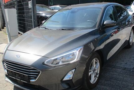 Ford Focus 115.000 km 8.850 &euro; Oberhausen 46149