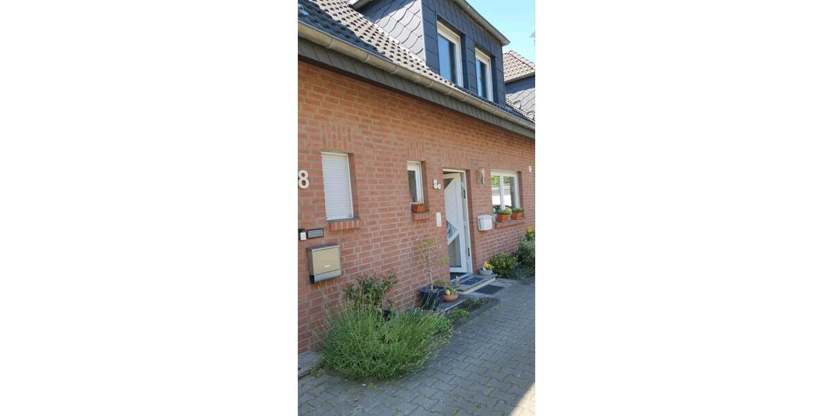 Modernisiertes Reihenmittelhaus in Toplage am Toeppersee 4 zimmer