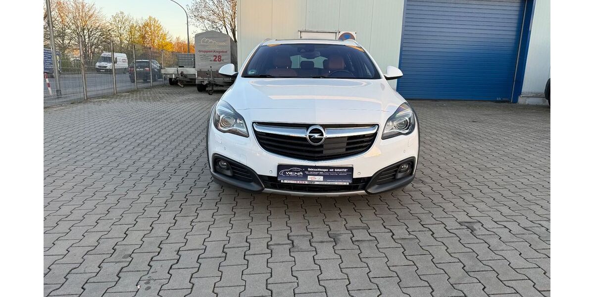 Opel Insignia 149.668 km 13.899 &euro; Gelsenkirchen 45891