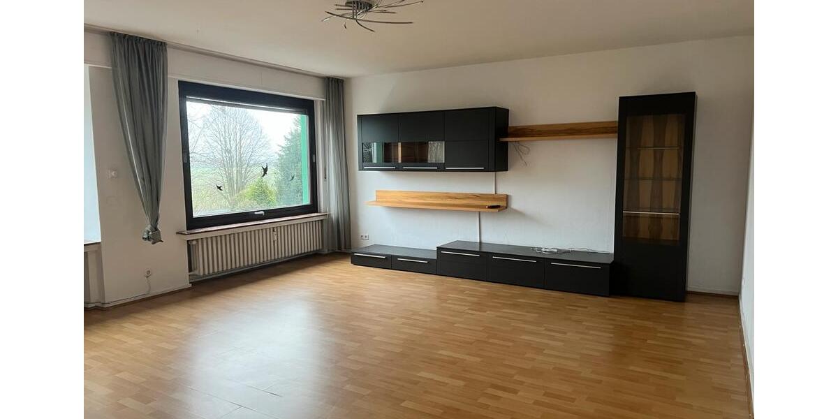 Etagenwohnung Mülheim an der Ruhr Broich - 3 Zimmer, 108 m&sup2;, 900&euro; | Angebot:25414930