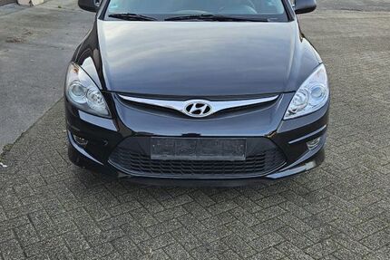 Hyundai i30 255.642 km 2.990 &euro; Bochum 44795