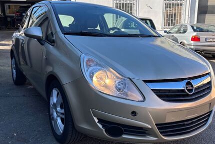 Opel Corsa 133.211 km 999 &euro; Mülheim 45472