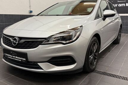 Opel Astra 98.571 km 13.300 &euro; Moers 47441