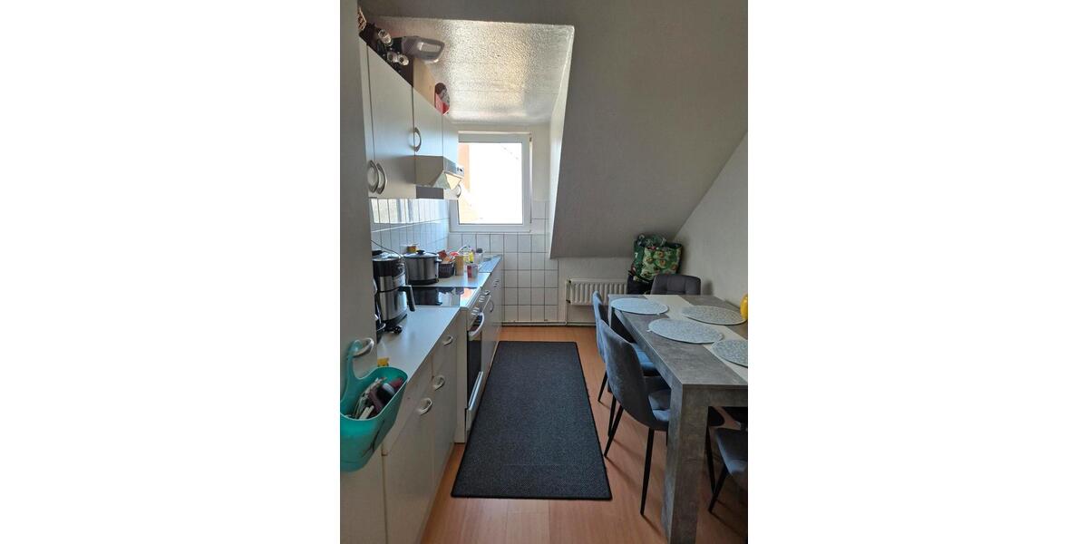 Dachgeschoßwohnung Krefeld Dießem - 2 Zimmer, 50 m&sup2;, 490&euro; | Angebot:26187162