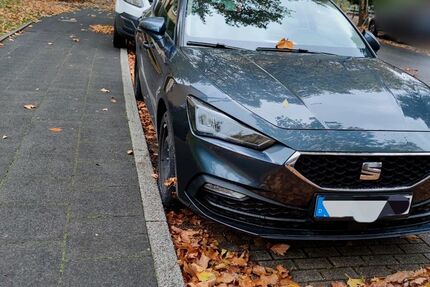 Seat Leon 105.006 km 19.300 &euro; Essen 45355