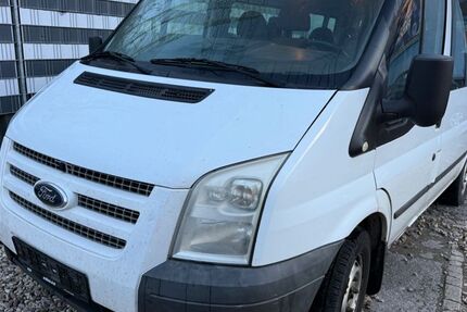 Ford Transit 420.620 km 3.451 &euro; Essen 45143