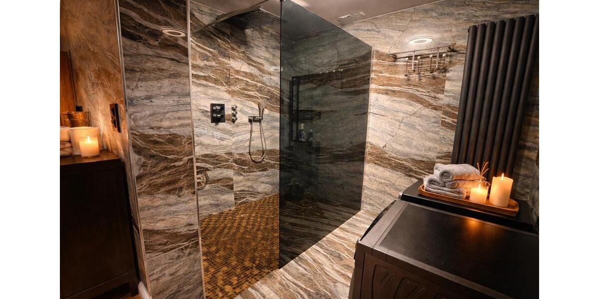 Einfamilienhaus Essen Stadtkern - 7 Zimmer, 350 m&sup2;, 300&euro; | Angebot:25297601