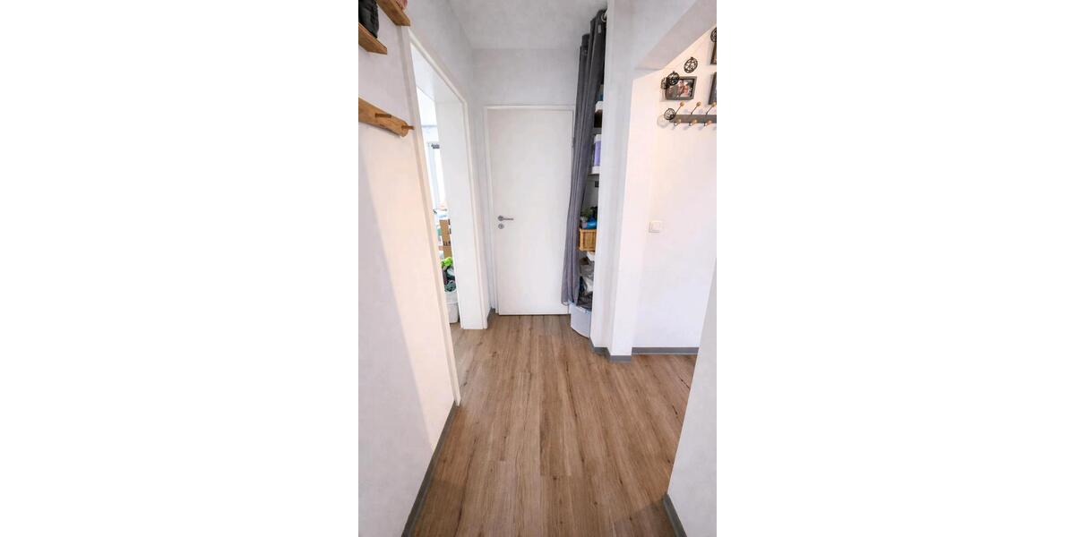Etagenwohnung Duisburg Rheinhausen - 3 Zimmer, 74 m&sup2;, 176.000&euro; | Angebot:26946330
