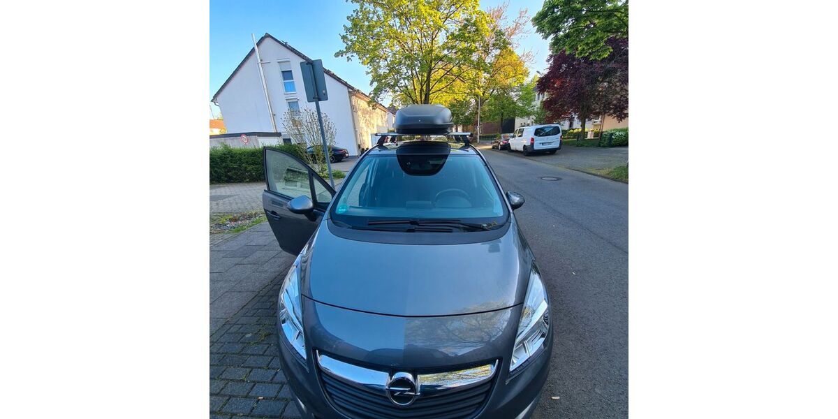 Opel Meriva 87.000 km 8.200 &euro; Duisburg 47055