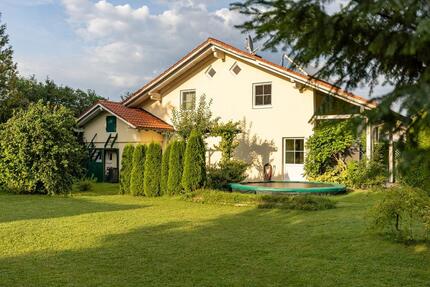 Mehrfamilienhaus im Berchtesgadener Land mit EinliegerWohnung