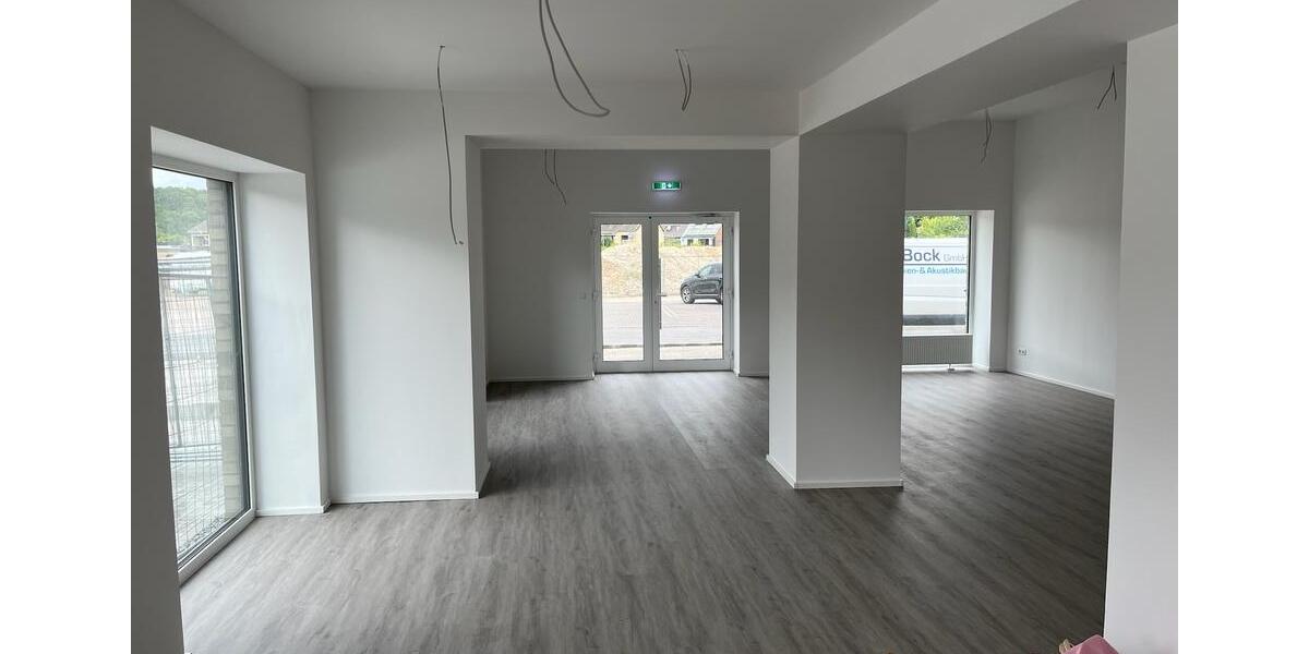 Gewerbeobjekt Alpen - 1.846&euro; | Angebot:26340559