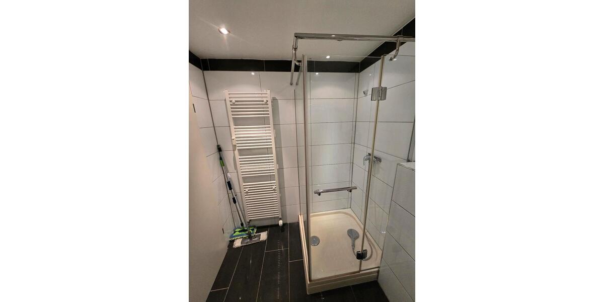 Dachgeschoßwohnung Krefeld Bockum - 1 Zimmer, 36 m&sup2;, 520&euro; | Angebot:24707200