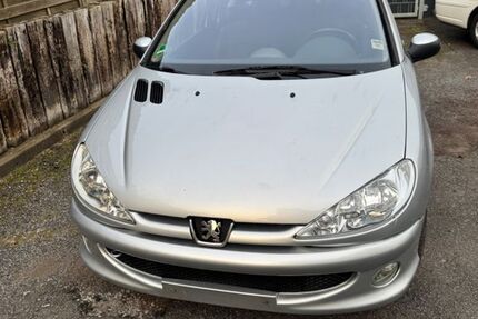 Peugeot 206 200.010 km 1.350 &euro; Bochum 44807