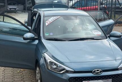 Hyundai i20 130.000 km 7.499 € Krefeld 47805
