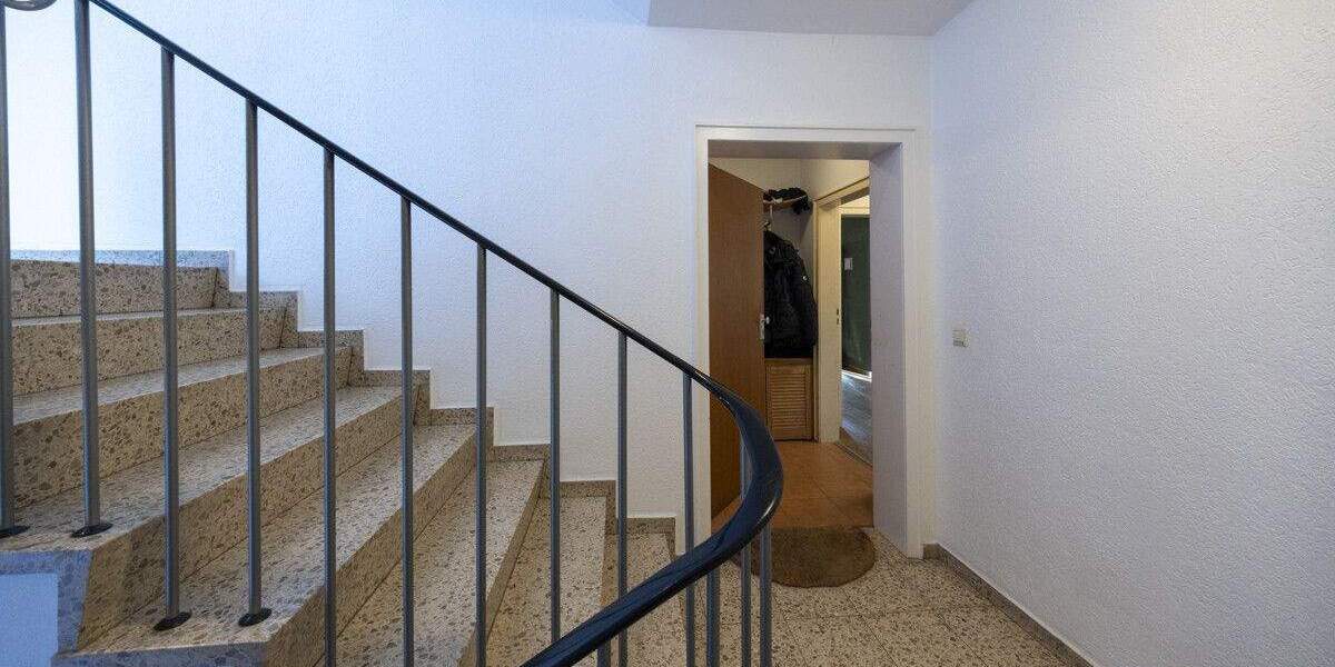 Etagenwohnung Meerbusch / Büderich Büderich - 5 Zimmer, 104 m&sup2;, 375.000&euro; | Angebot:24504479