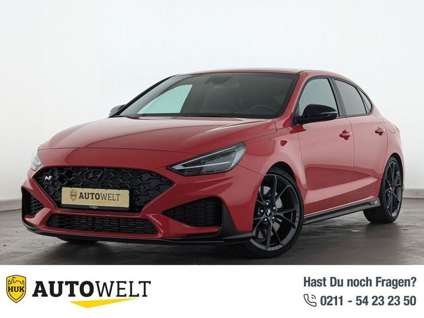i30
