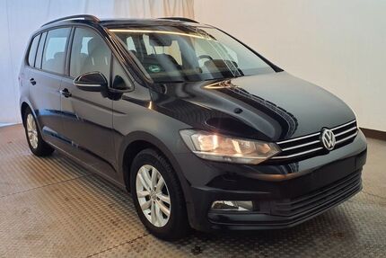VW Touran 210.000 km 9.999 &euro; Bottrop 46236