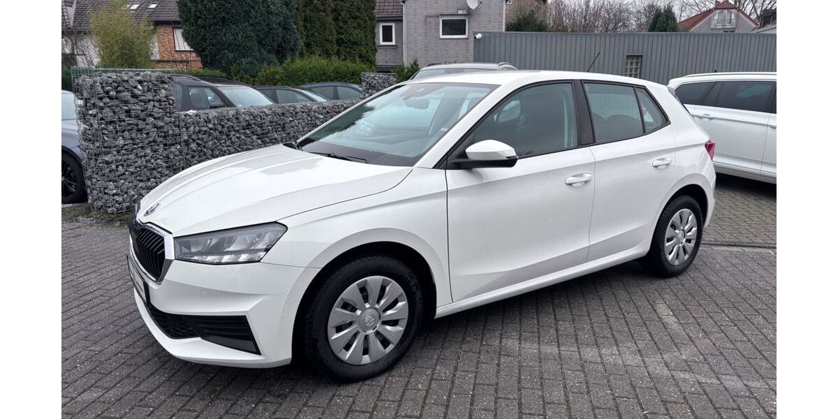 Skoda Fabia 59.000 km 12.499 &euro; Mülheim / Ruhr 45473