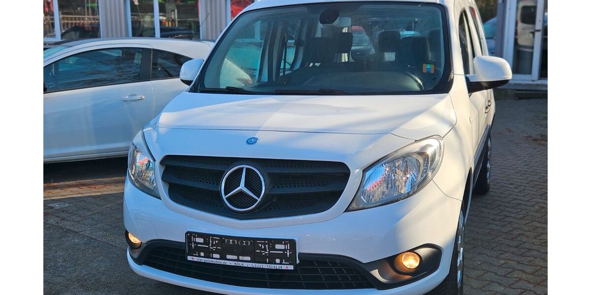 Mercedes-Benz Citan 126.000 km 7.399 &euro; Essen 45356